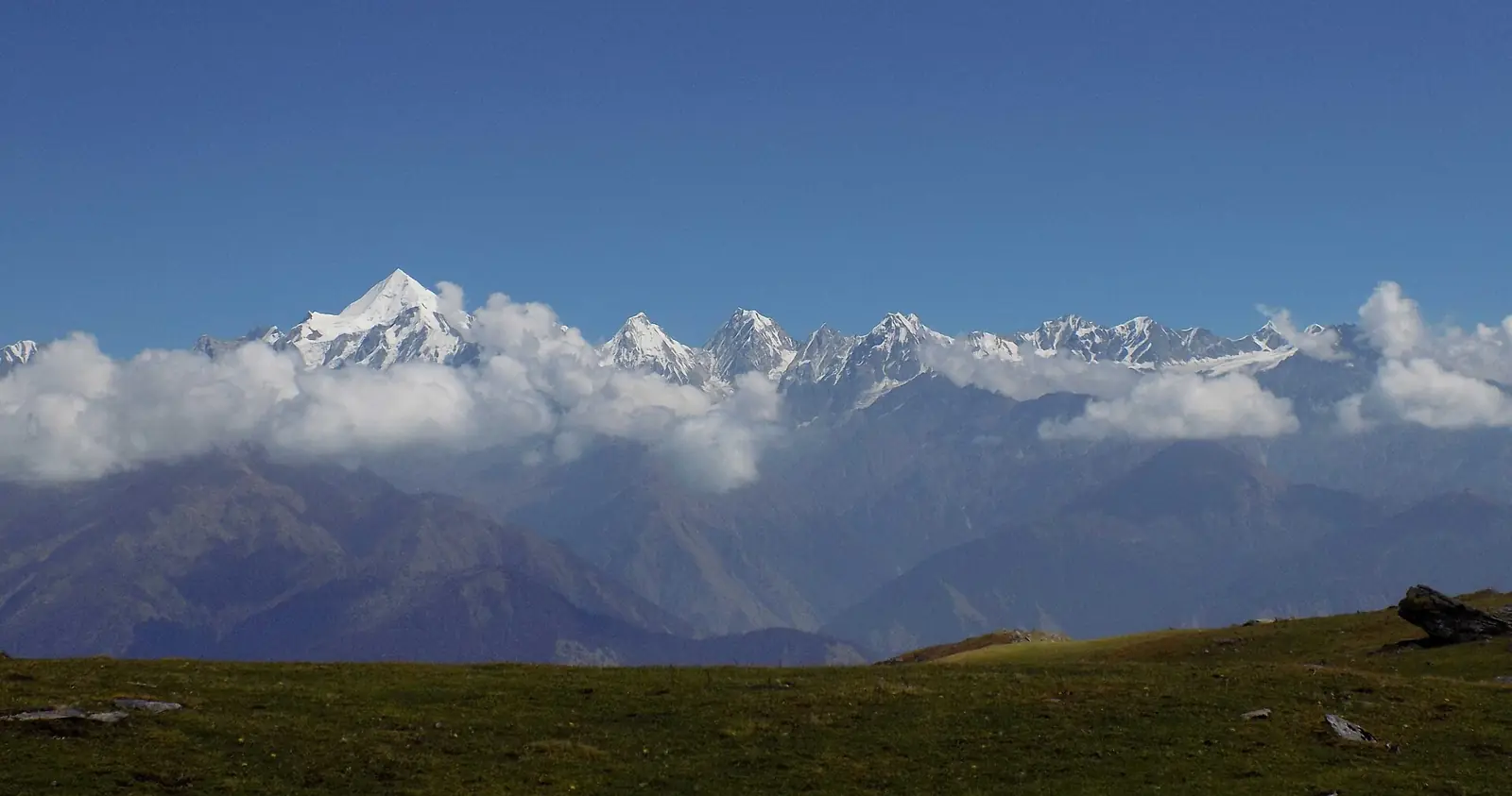 Khaliya Top — पंचाचूली का दृश्य अक्टूबर में खीचा गया टाँटी से